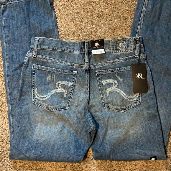 Light colored rock republic jeans - Picture 3 of 3